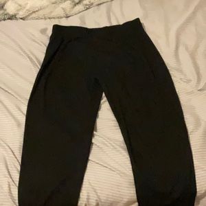 Black comfy leggings